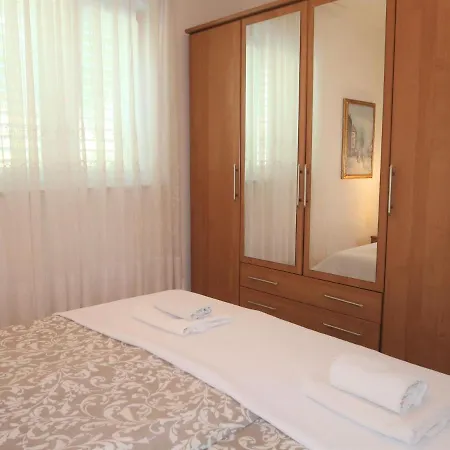 Veronika - Rac185 Apartment *